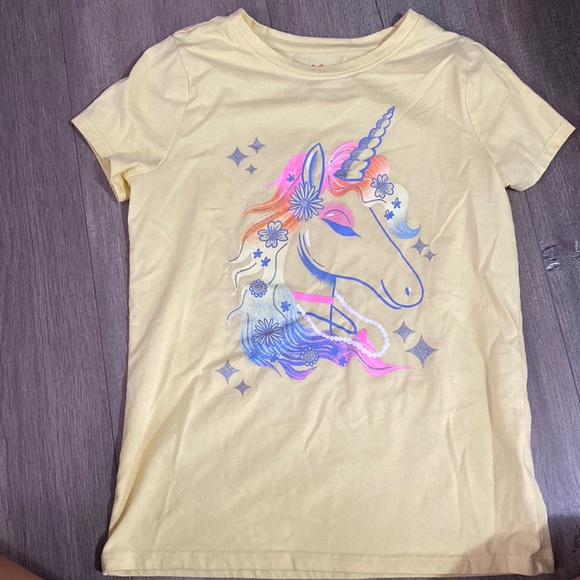Girl’s Cat & Jack Unicorn Tshirt - Picture 1 of 2